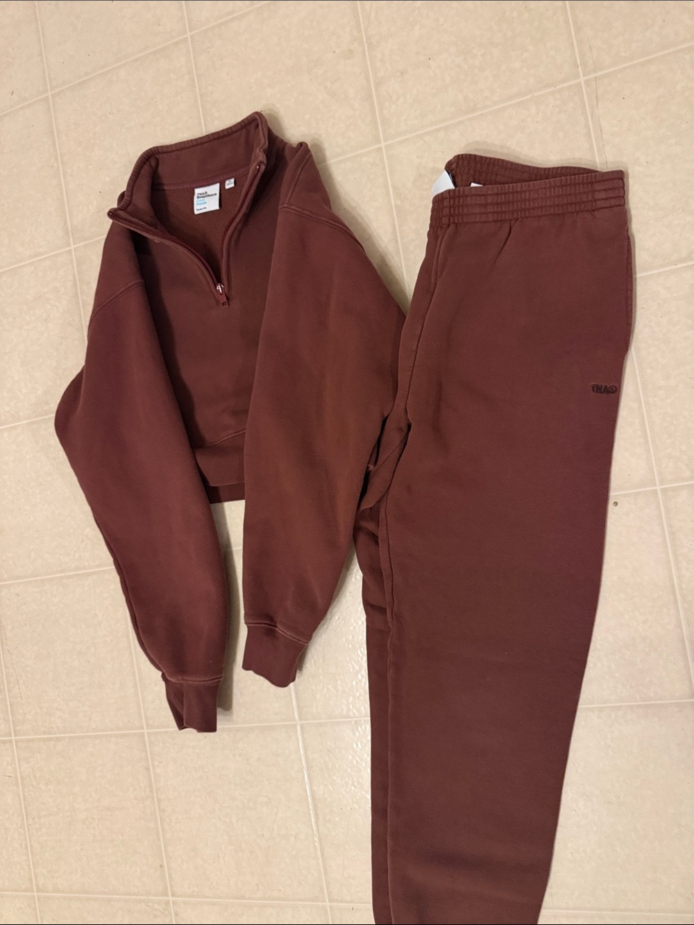 TNA Sweatfleece Cozy Fleece Perfect Fit Medium Sweatsuit Set 2pcs - Picture 6 of 7